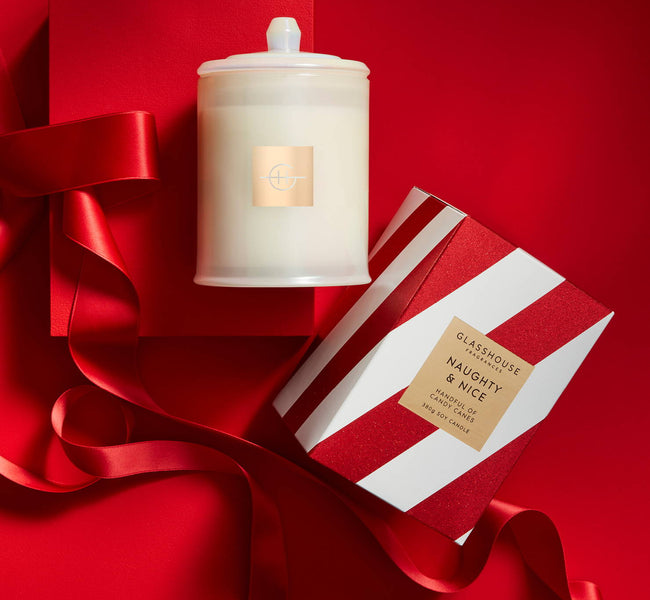 This Candy Cane-Inspired Christmas Candle Is God Tier